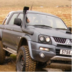 Шноркель Mitsubishi Triton/L200/Pajero Sport (Сhelenger) 4M40-T/4M40 ГОФРА 80)