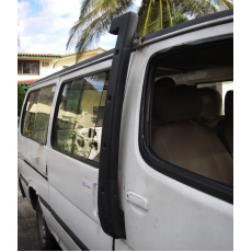Шноркель Toyota Hiace 96-2005